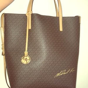 Michael Kors purse
